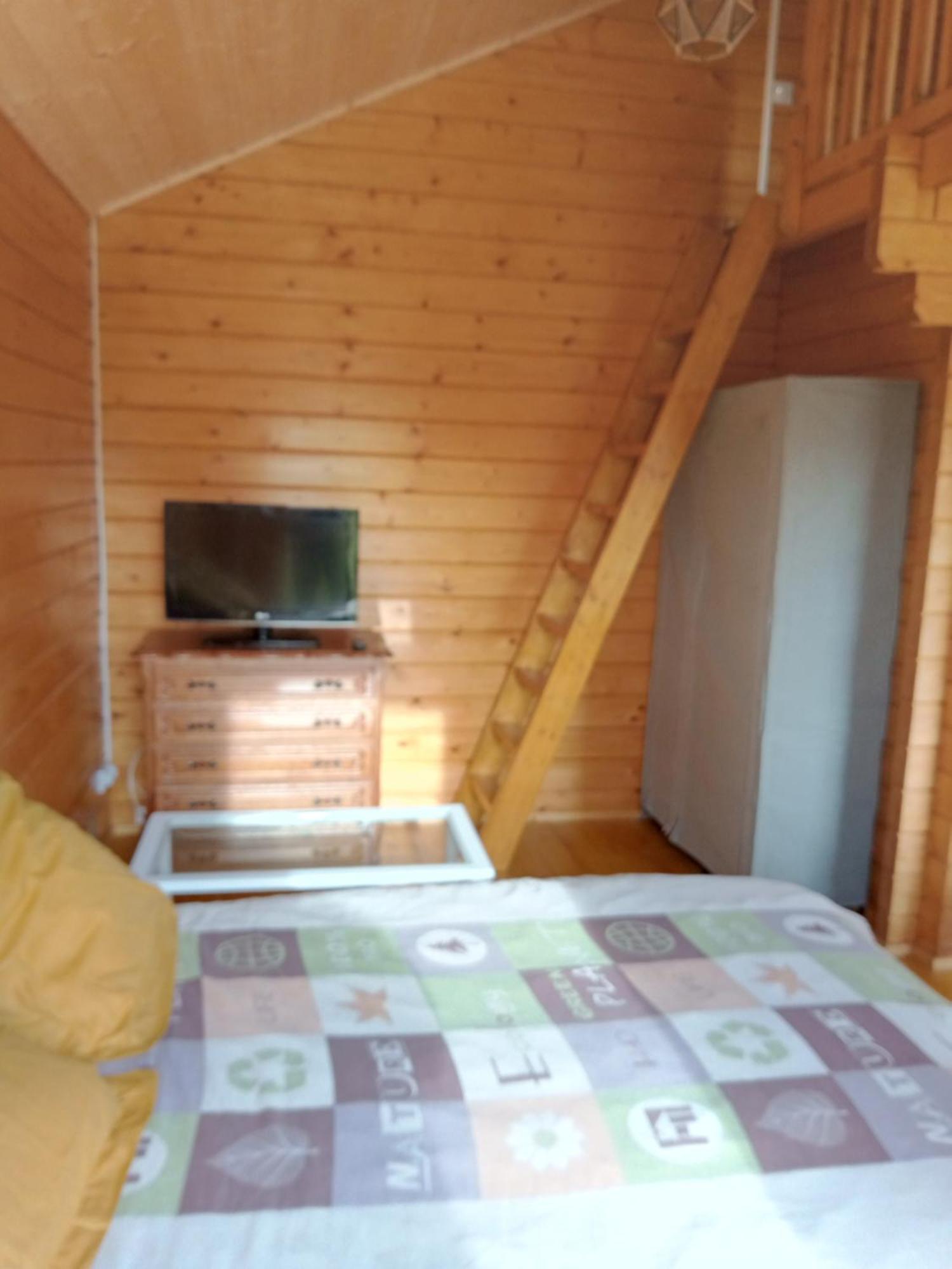 Chalet Le Cocon De Bois Eglise-Neuve-de-Vergt